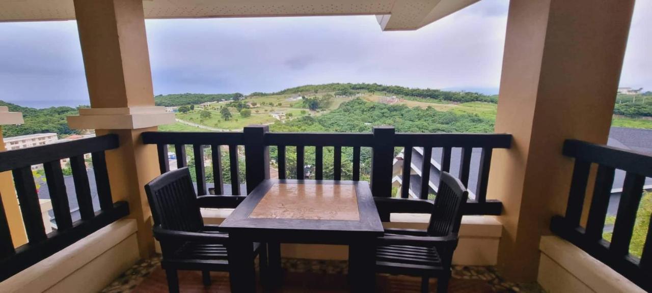 Apartment Alta Vista De Boracay By Crystal Yapak